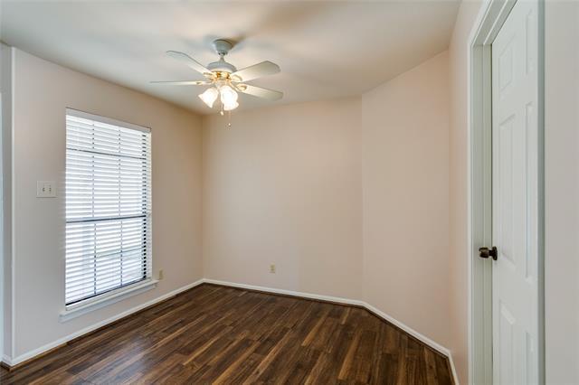 Building Photo - 927 Redcedar Way Dr