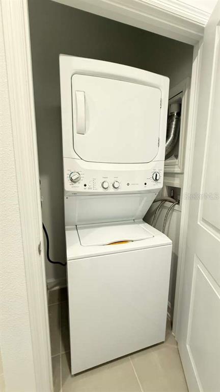 Building Photo - 4270 Eastminster Rd