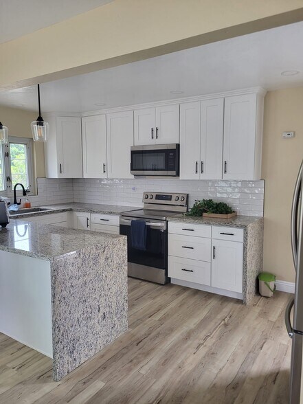 Building Photo - 3765 Elliott St