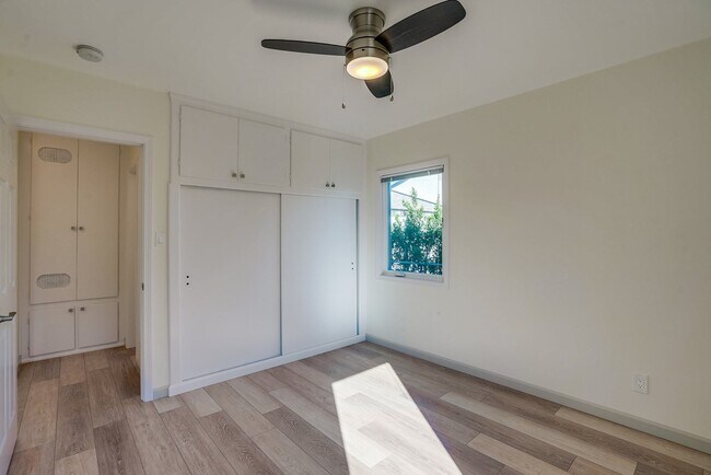 Building Photo - 11310 Argan Ave