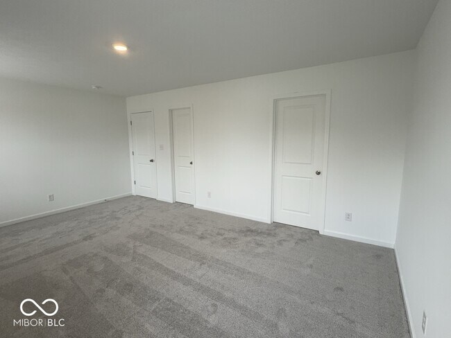 Building Photo - 3469 Seminole Dr