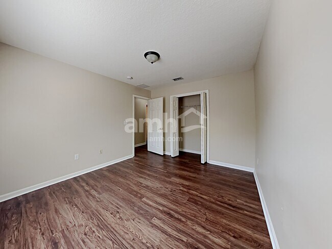 Building Photo - 3941 Leatherwood Dr