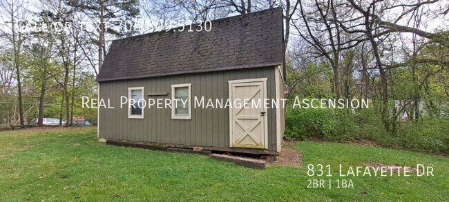 Building Photo - 831 Lafayette Dr