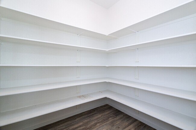 Building Photo - Spacious Home Located In Kavala Ranch