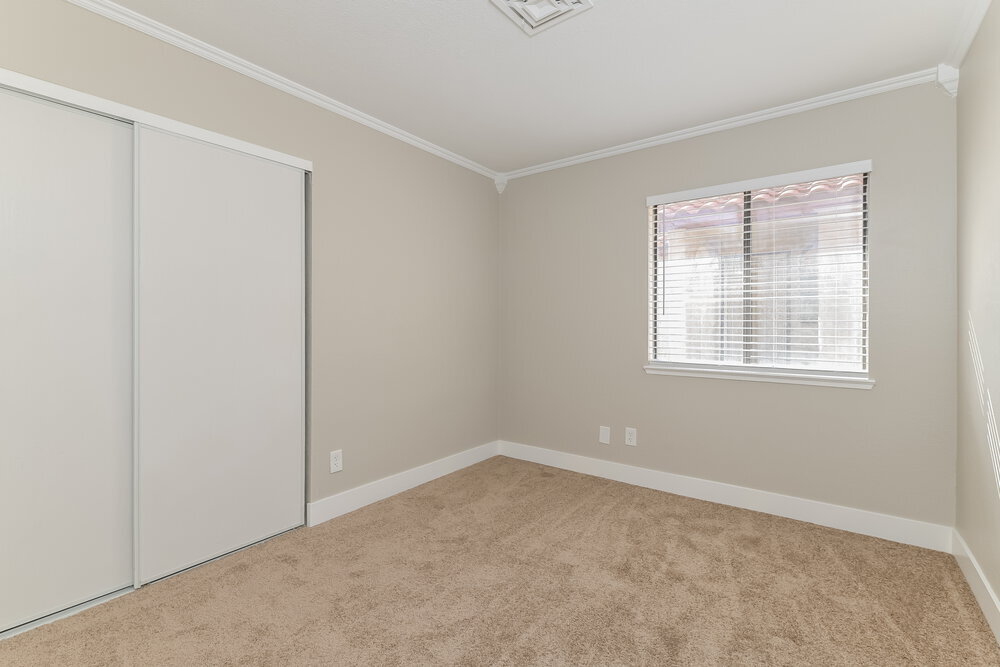 Building Photo - 7700 Blackbird Ave