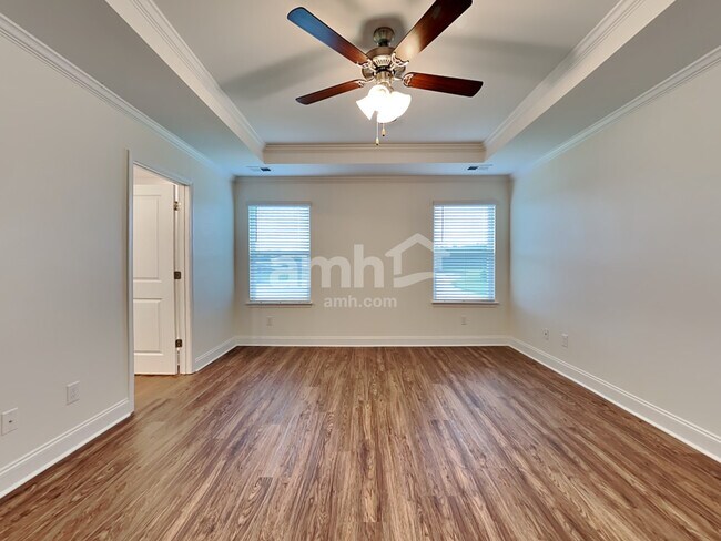 Building Photo - 317 Azore Way