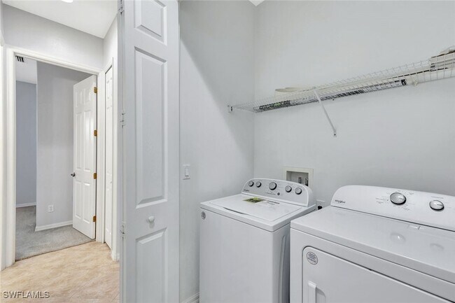 Building Photo - 1126 Medan Ct N