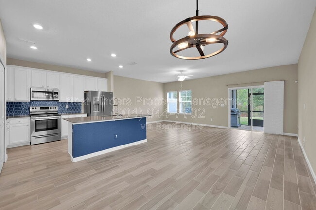 Building Photo - 180 Boracay Cir