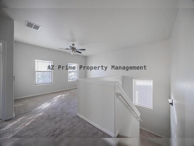 Building Photo - 16966 W Saguaro Ln