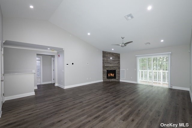 Building Photo - 13 13th St