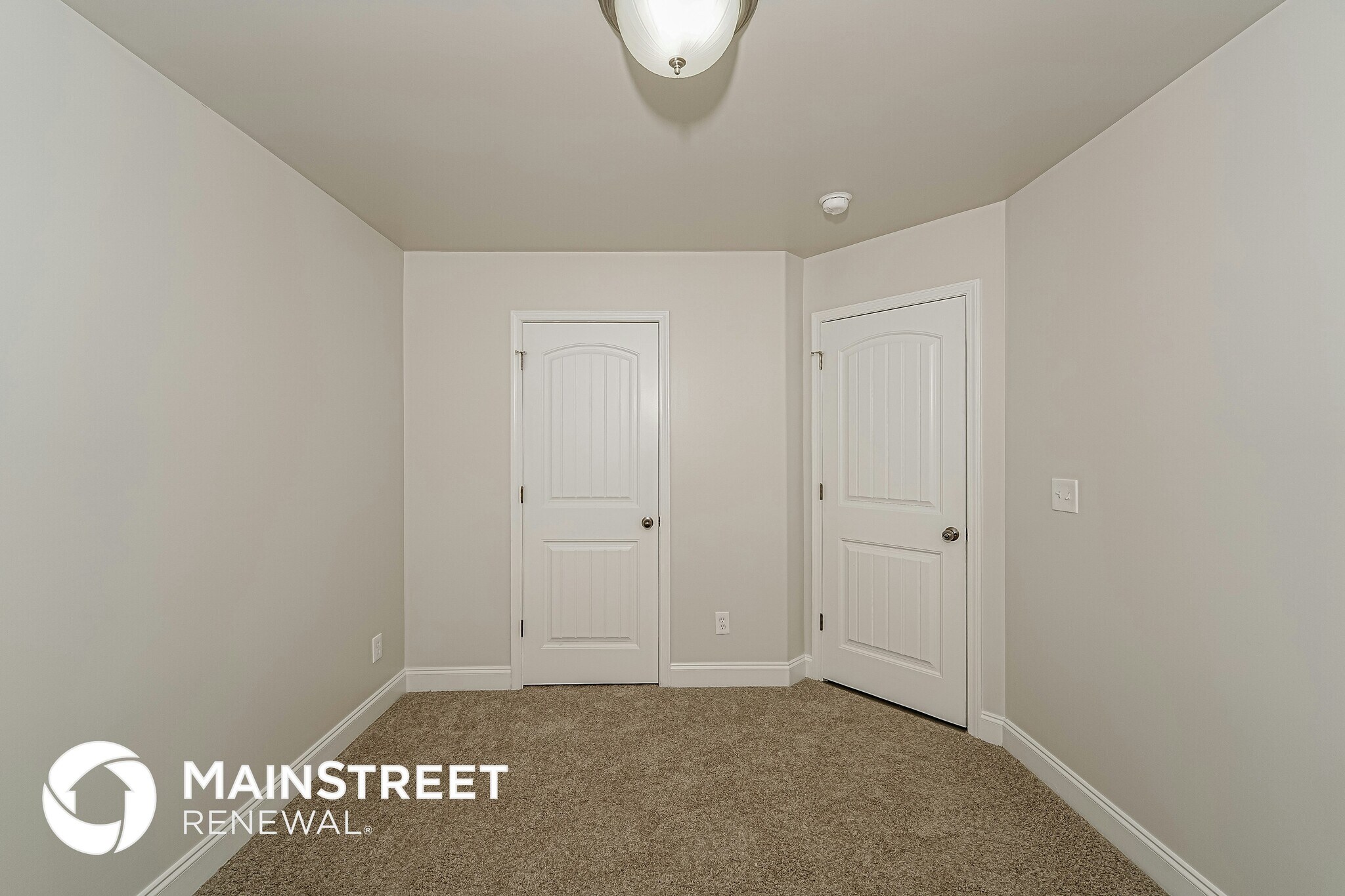 Building Photo - 955 Clover Ave