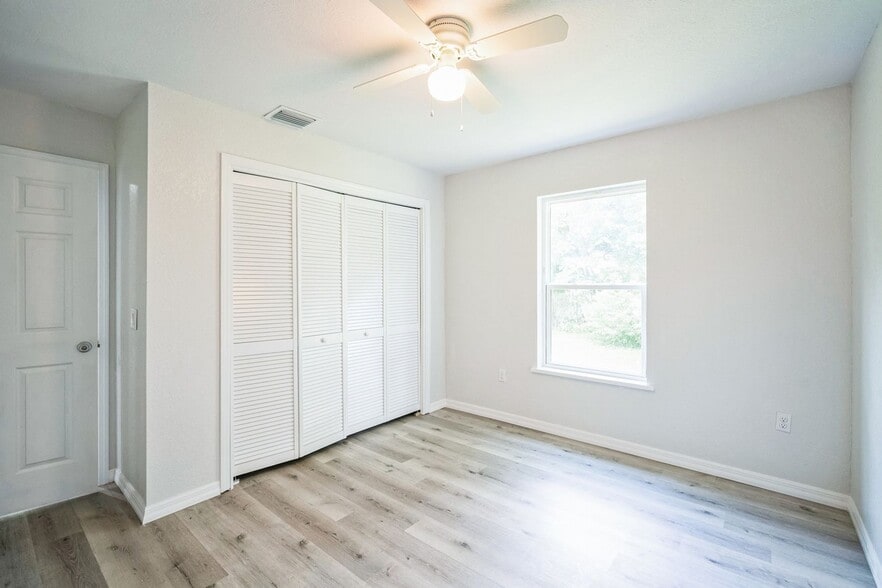 Building Photo - 1742 Magnolia St