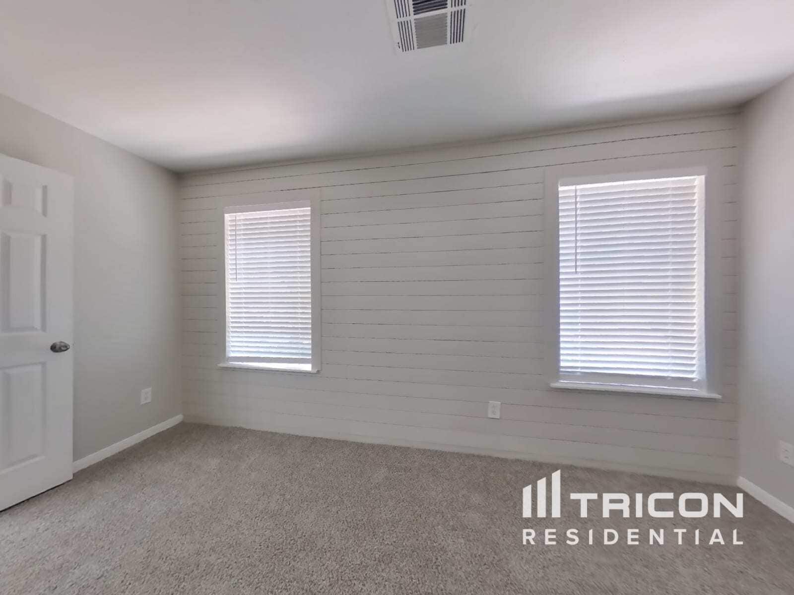 Building Photo - 46 Shimmer Pond Pl