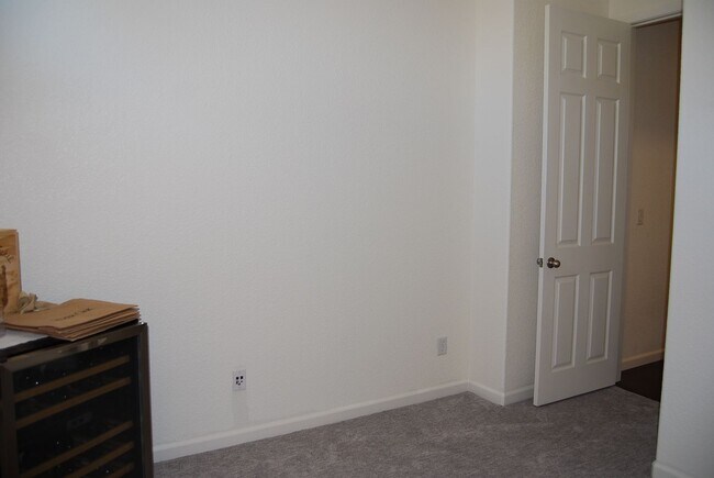 Building Photo - Single Level in Damonte Ranch