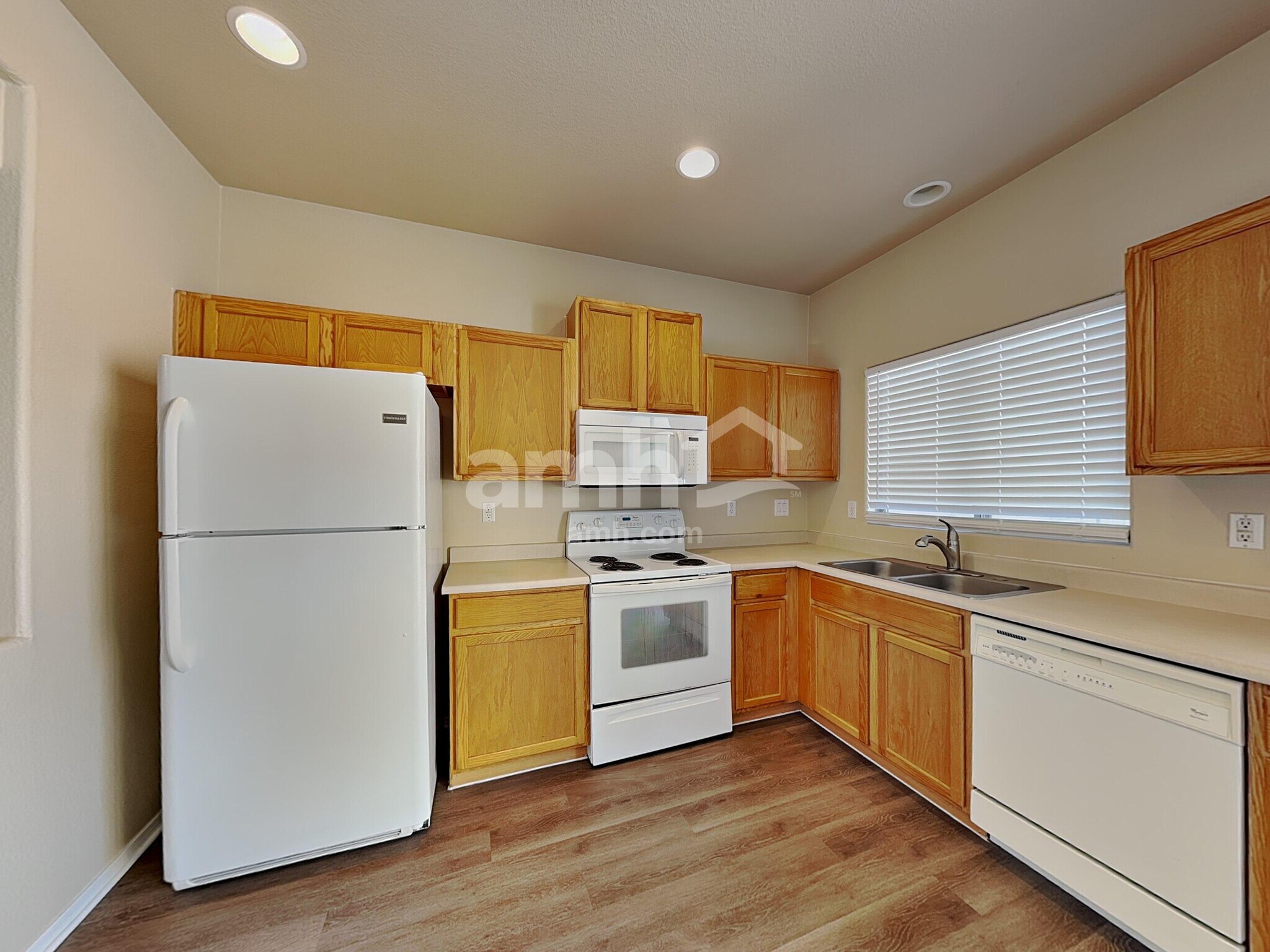 Building Photo - 3506 N 130th Ave