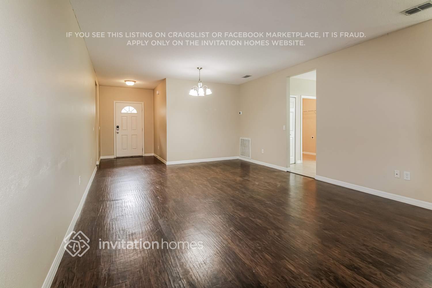 Building Photo - 6233 Radford St