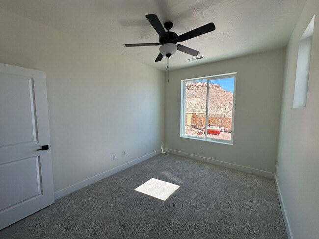 Building Photo - Brand New TownhomeBrand New 3 Bed / 2.5 Bath Townhome – Internet Included