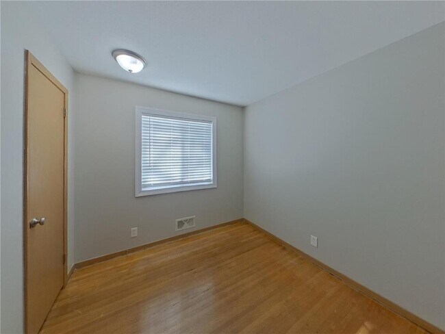 Building Photo - 2606 65th Ave N