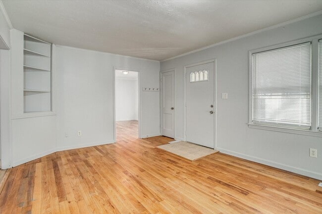 Building Photo - 11120 E 57 St