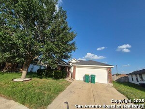 Primary Photo - 7234 Autumn Acres