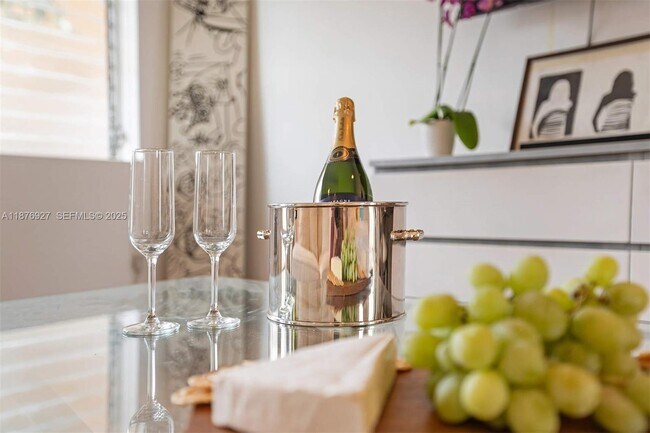 Building Photo - 1050 Pennsylvania Ave