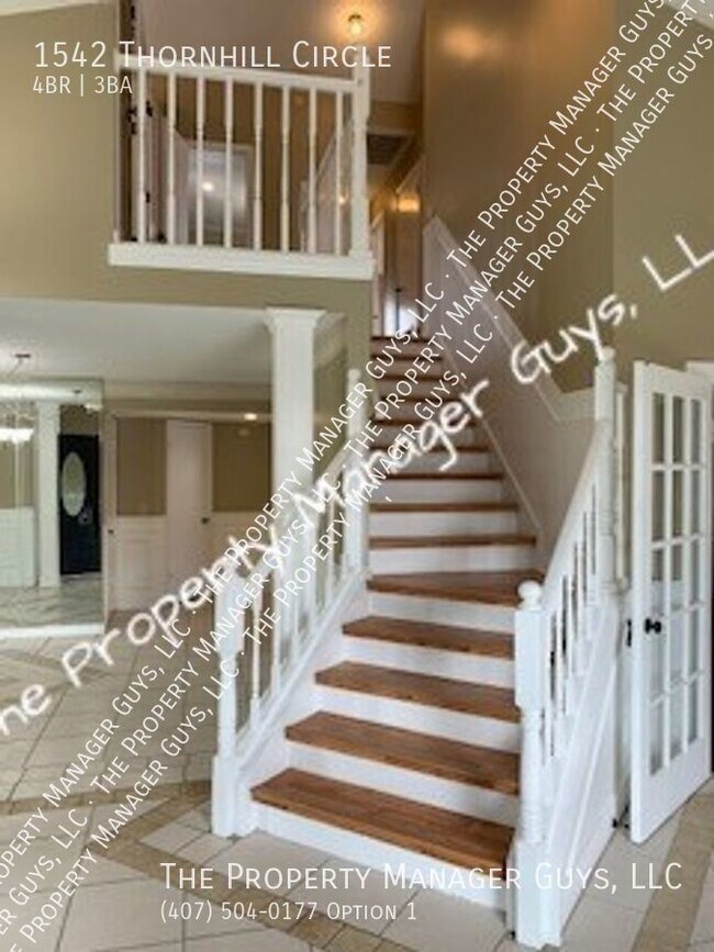 Building Photo - 1542 Thornhill Cir