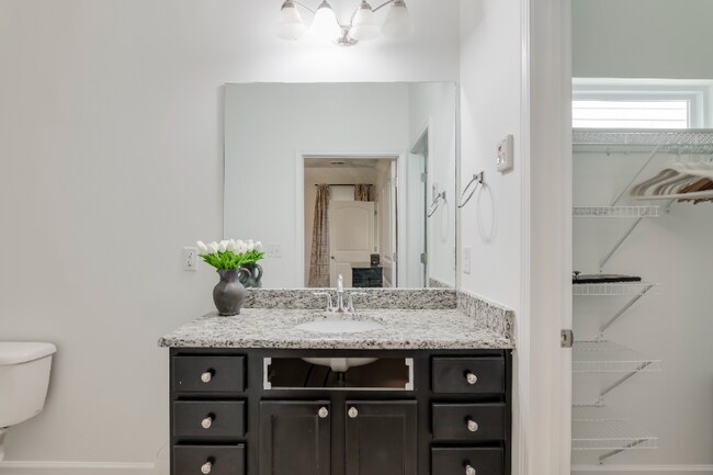 Building Photo - 316 Autumn Mist Dr