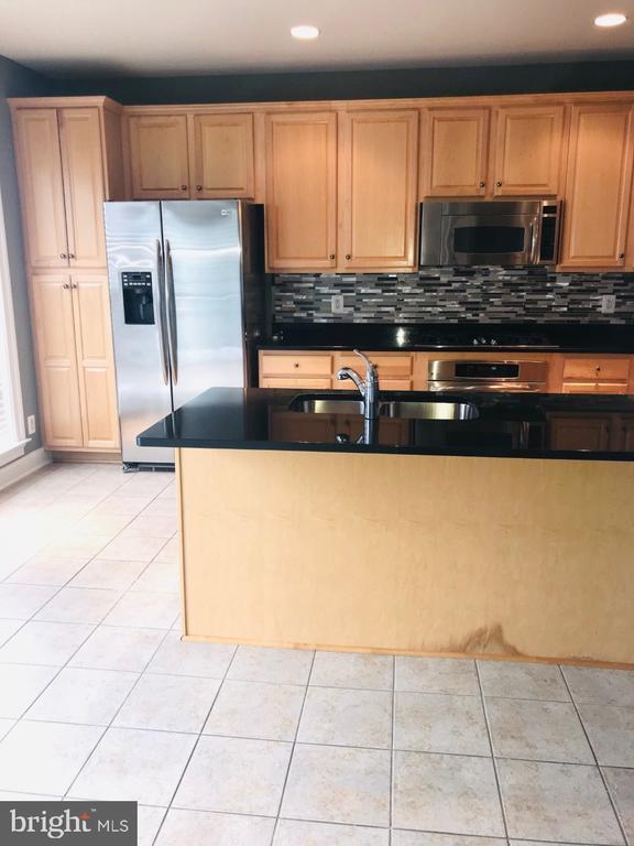 Building Photo - 14656 Crossfield Way