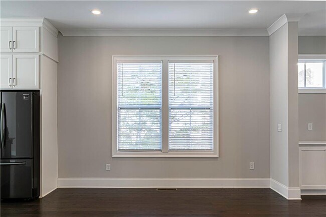 Building Photo - 2006 Attell Way