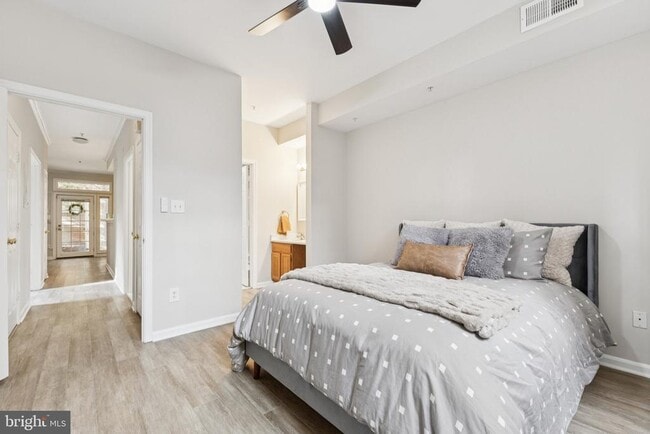 Building Photo - 1361 Garden Wall Cir