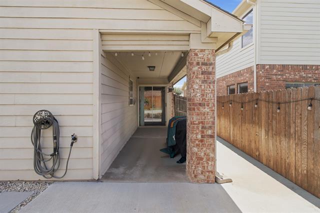 Building Photo - 6005 Melanie Dr