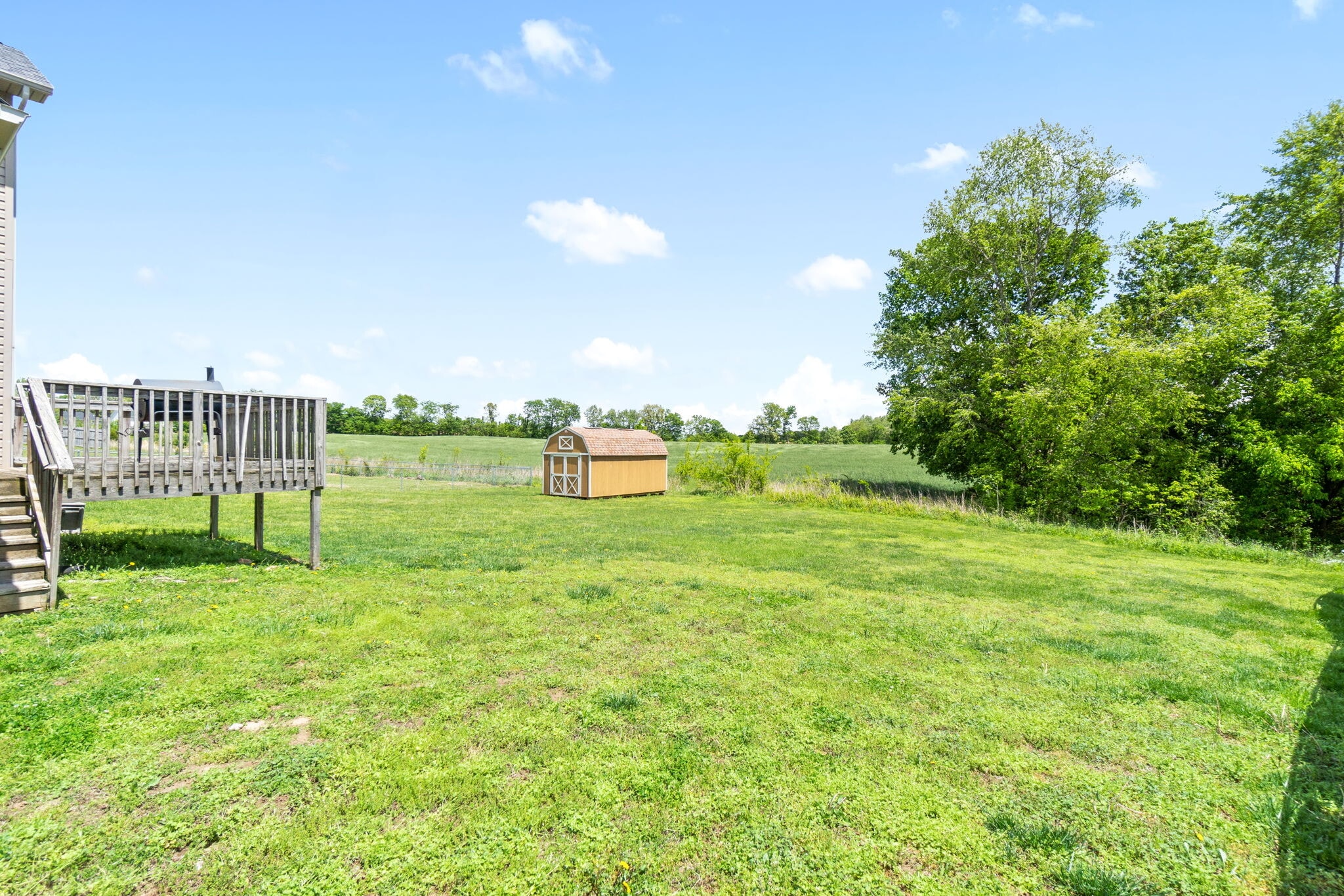 Building Photo - 725 Shetland Dr