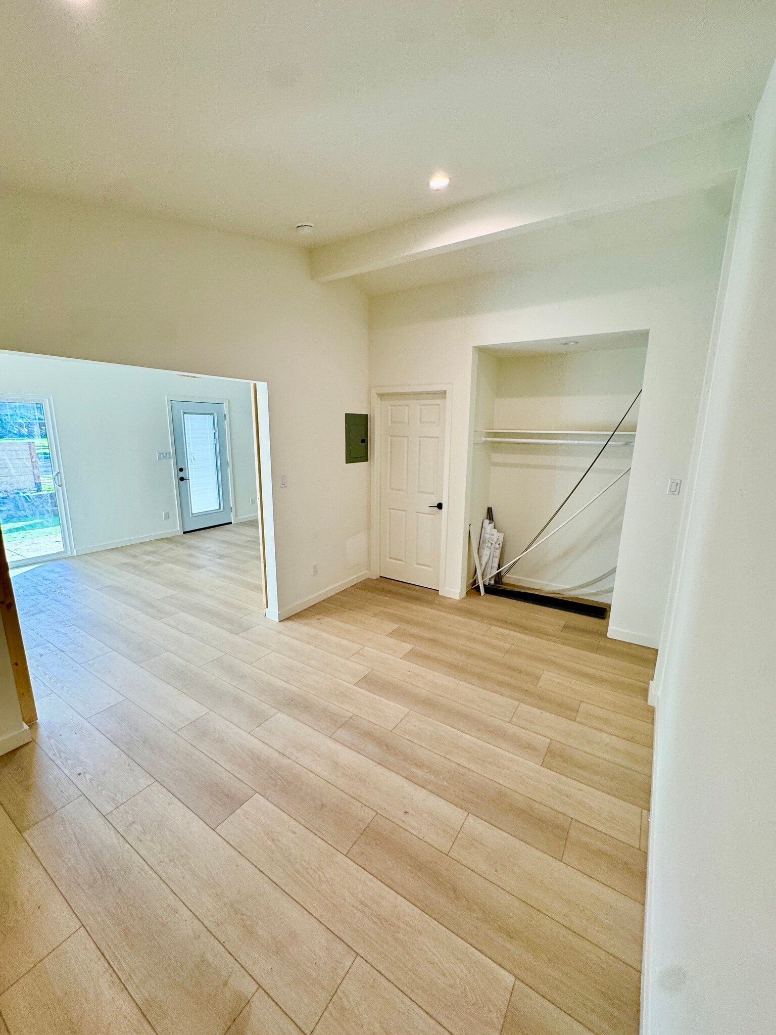 Building Photo - 16159 Hartsook St