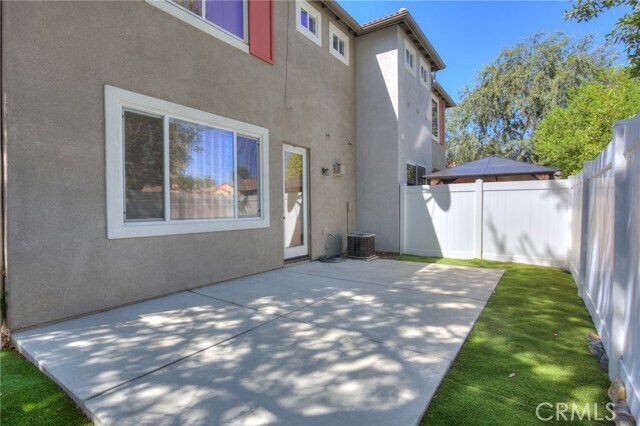 Building Photo - 27944 John F Kennedy Dr