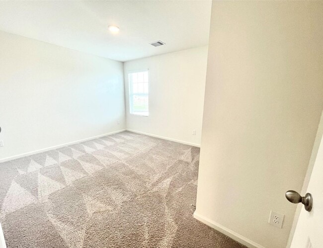 Building Photo - 5915 Grantgrala Dr