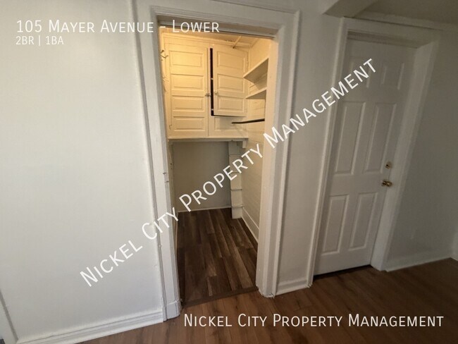 Building Photo - 105 Mayer Ave