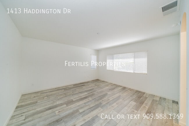 Building Photo - 1413 Haddington Dr