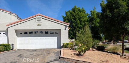 Building Photo - 14858 Clubhouse Dr