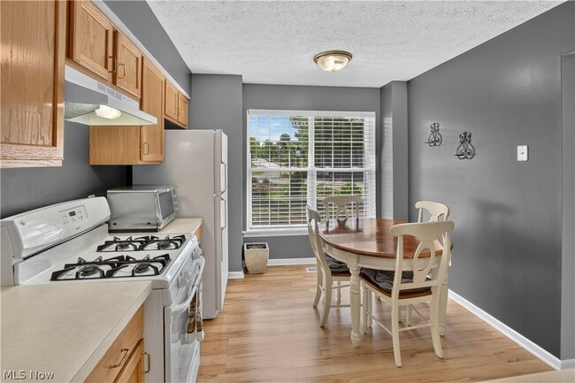 Building Photo - 1139 Lake Meadow Ln