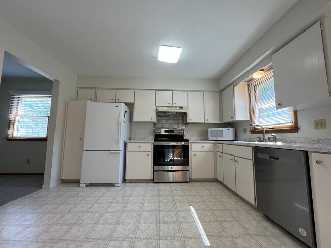 Kitchen - 1310 55th St