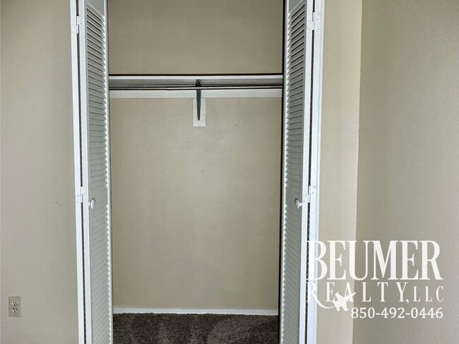 Building Photo - Charming 3 bedroom 2 bath Home for Rent