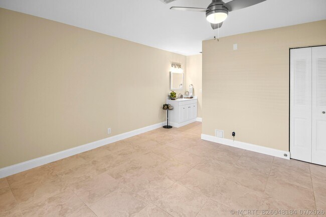 Building Photo - 1111 Mahogany Way