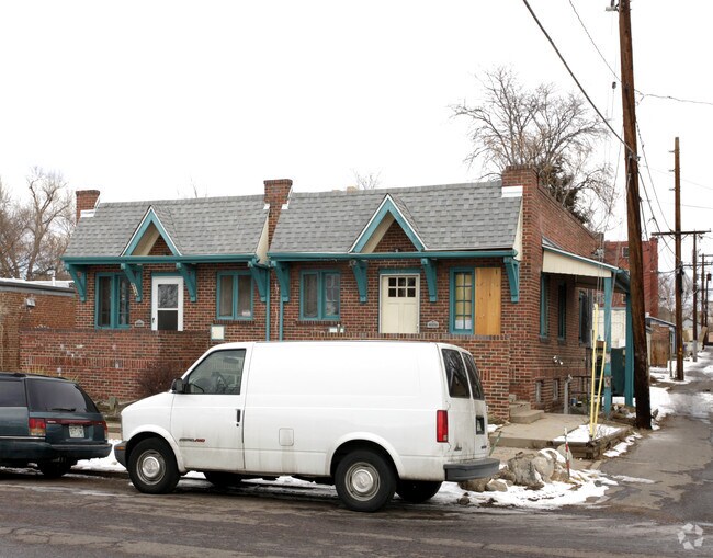 Building Photo - 515-519 E Cedar Ave