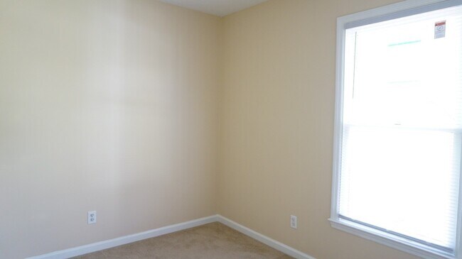 Building Photo - 10167 Rockfish Rd