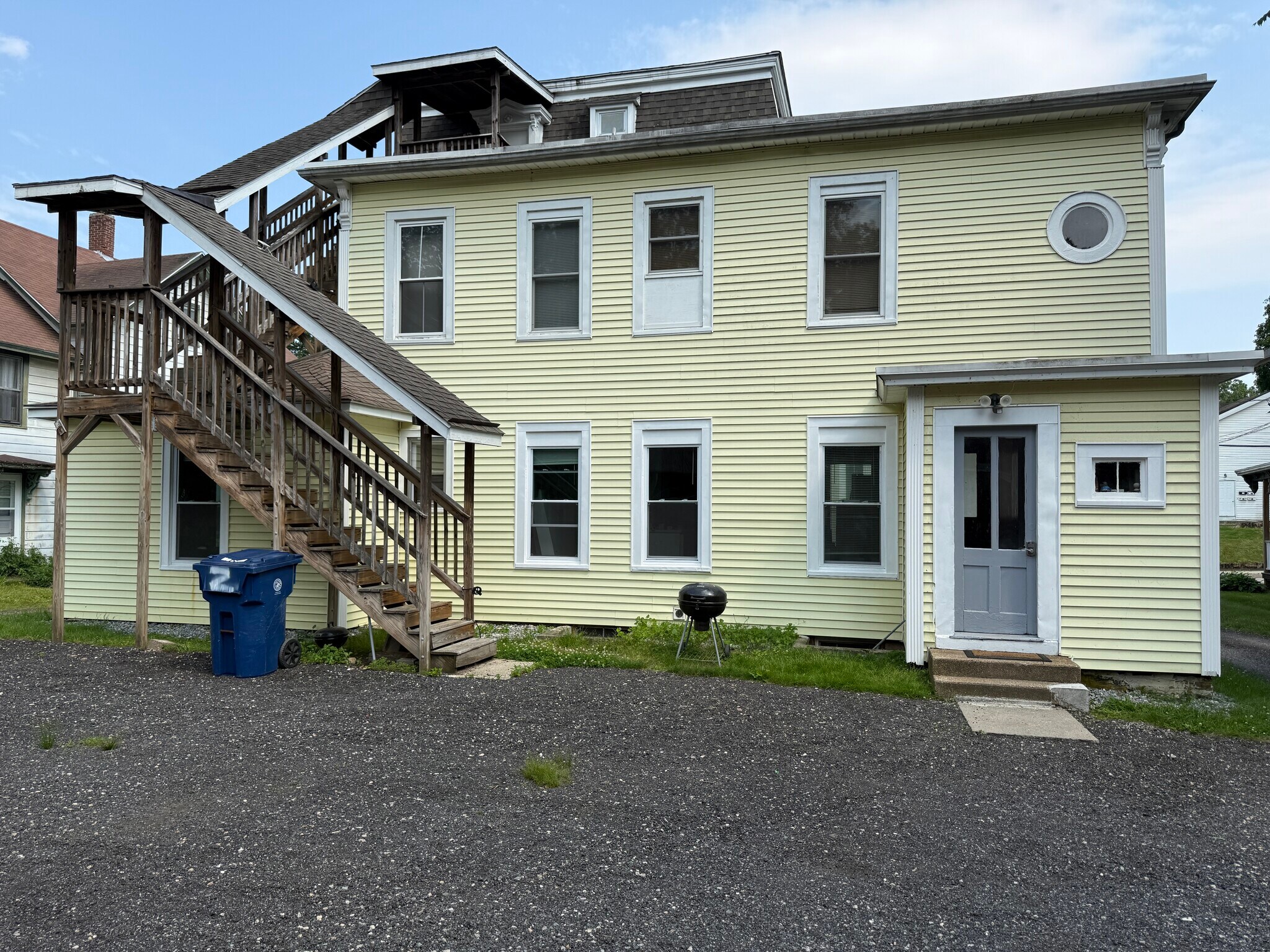 Back of House - 117 Bridge St