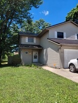 Building Photo - 402 s. Village Ct.