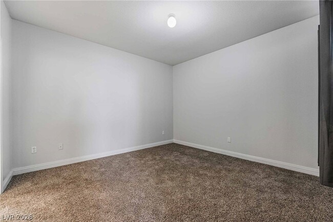 Building Photo - 8000 W Badura Ave