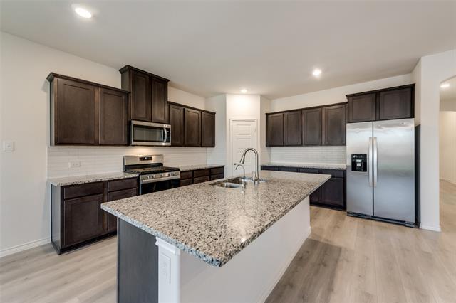 Building Photo - 6333 Crownmere Dr