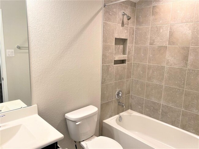 Building Photo - 12043 Talmadge Reach Dr