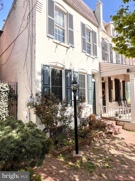 Building Photo - 1507 N Rodney St